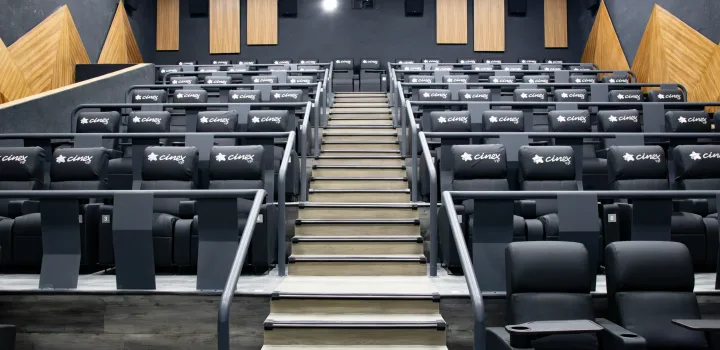 CINEX CERRO VERDE 3