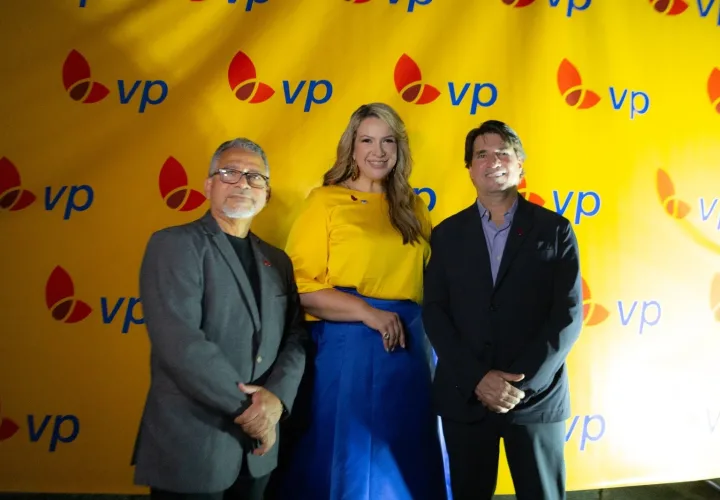 Víctor Matute, Marisla Alvarado y Francisco Acevedo, representantes de la organización